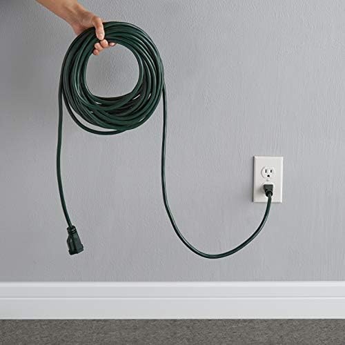 Amazon Basics 50-Foot 3-Prong Indoor/Outdoor Extension Cord, Heavy-Duty, 13 Amps, 1625 Watts, 125 VAC, Green (Pack of 8) - Image 5