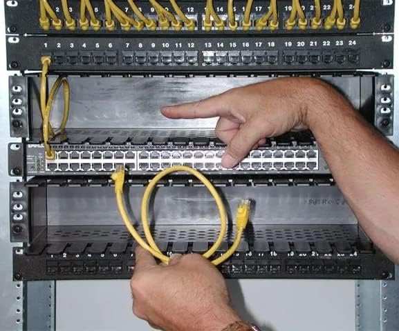 Neat Patch 2U Cable Management Unit (5 Pack) - Image 3