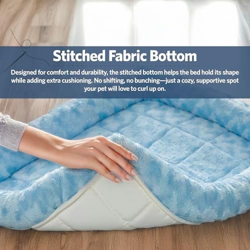 MidWest Homes for Pets QuietTime Fashion Dog Bed - Blue Faux Fur Bolster, Ultra-Soft and Machine Washable, Fits 24-Inch Crates and Carriers, for Small Breed Dogs - Image 5