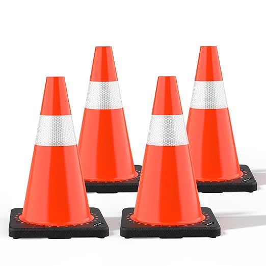 BATTIFE Traffic Cones 18 Inch by BATTIFE