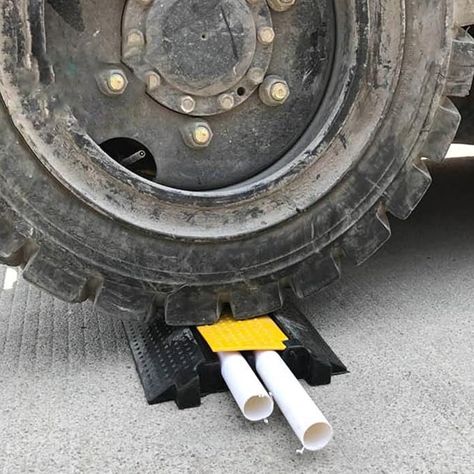 Hose Protector – Rubber Traffic Cord Ramp, Weather-Resistant Heavy-Duty Cable - Image 4