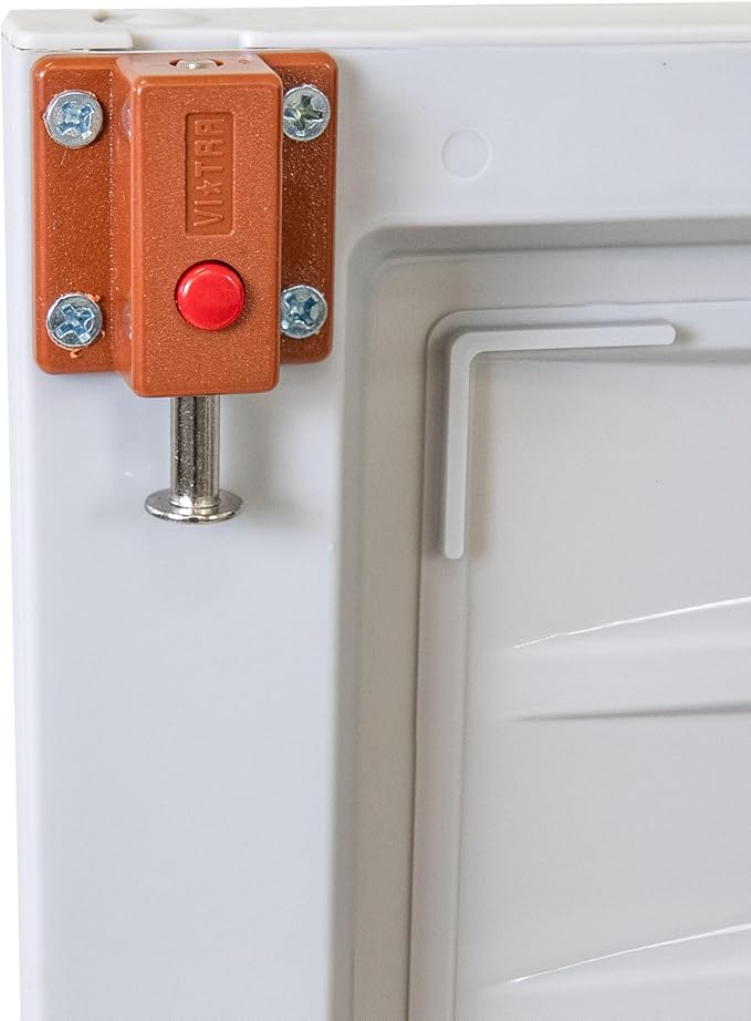 Sunnydaze Lockable Storage Cabinet - Image 8