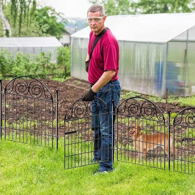 Tall Garden Fence with Gate, 40 Inch 4 Panels Dog Fence Outdoor - Image 4