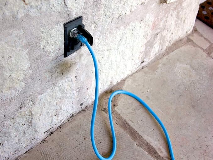 25 ft Extreme Cold Outdoor Extension Cord Waterproof - Image 4