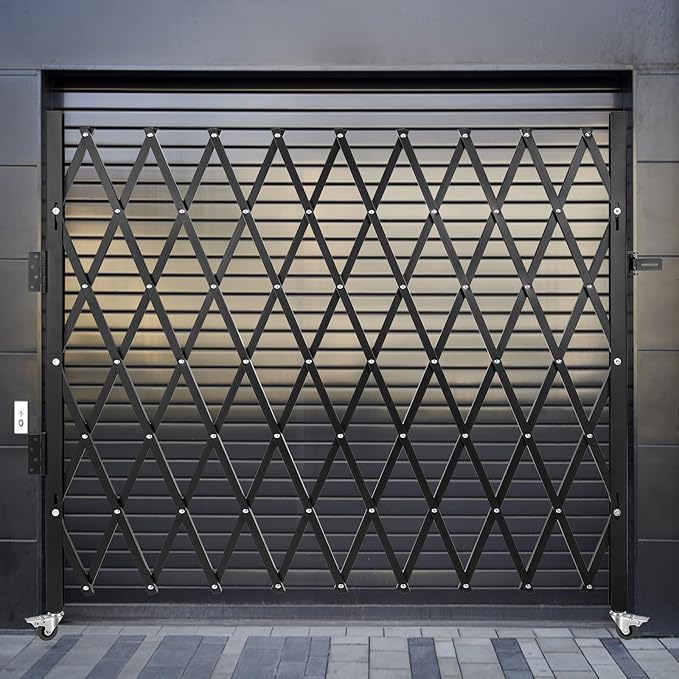 VEVOR Folding Door Scissor Gate - Image 8