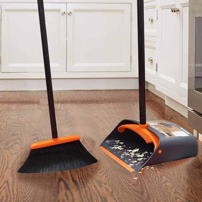 TreeLen Broom and Dustpan Set - Image 2
