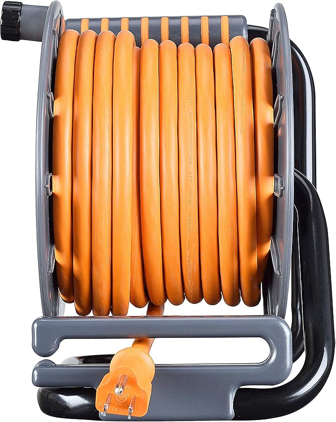 Masterplug 75ft Cord Reel, Retractable Extension Lead - Image 3