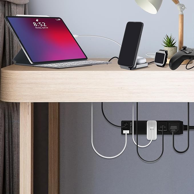 LIDER Outlet Extender with 3 Receptacles, 12W USB Type-A, and USB Type-C - Image 6