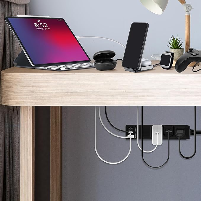 LIDER Outlet Extender with 3 Receptacles, 21W USB Type-A, and 2 USB Type-C - Image 7