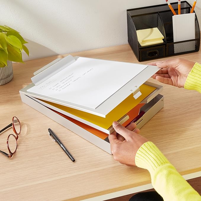 Amazon Basics Metal Clipboard - Image 6